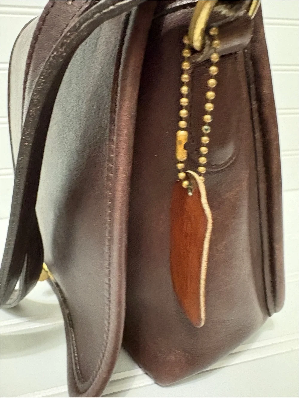 COACH Vintage Companion Flap Brown Leather Small Crossbody Shoulder Bag 9076